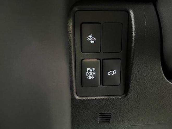 レクサスＬＸ５７０　本州仕入　寒冷地仕様　禁煙車　純正２１インチＡＷ　社外１８ＡＷ＋スタッドレスタイヤ付　モデリスタスポイラー　電動サンルーフ　純正ブラックレザーシート　純正ナビ（フルセグ地デジ　ＤＶＤ再生　Ｂｌｕｅｔｏｏｔｈ対応）＋バックカメラ＋全方位カメラ　パワーバックドア　レーダークルーズコントロール　シートヒーター＆クーラー　前後ドラレコ　クールボックス　ヘッドアップディスプレイ 4WD 5700 5Dr