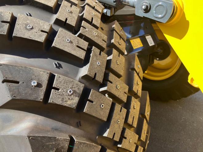 ホイールローダ未使用　コマツ　WA80-8　マルチプラウ仕様　建機
