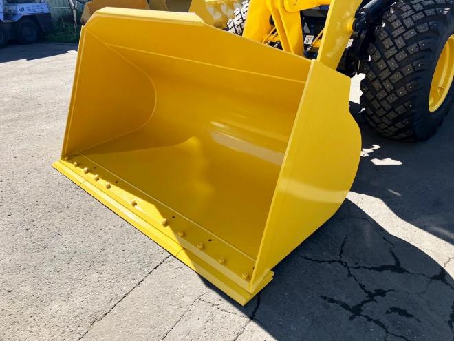 ホイールローダ未使用　コマツ　WA80-8　マルチプラウ仕様　建機