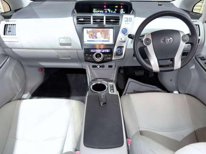 プリウスα1.8 S Lセレクション　下廻防錆TVナビBカメ 2WD 1800