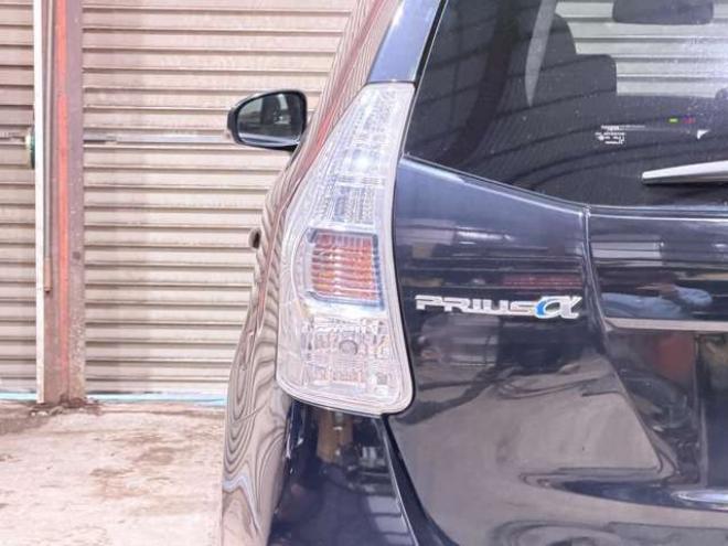 プリウスα1.8 S Lセレクション　下廻防錆TVナビBカメ 2WD 1800