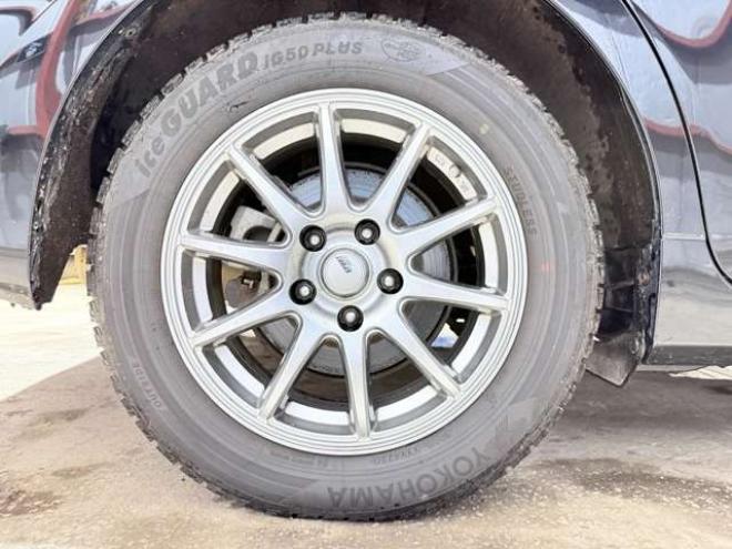 プリウスα1.8 S Lセレクション　下廻防錆TVナビBカメ 2WD 1800