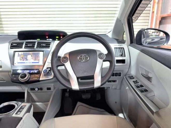 プリウスα1.8 S Lセレクション　下廻防錆TVナビBカメ 2WD 1800