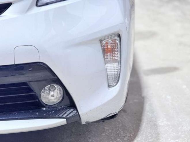 プリウス1.8 S　下廻防錆ナビBカメETC 2WD 1800