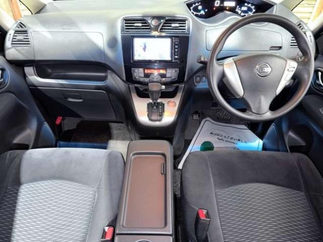 セレナ2.0 20X 4WD　下廻防錆TVナビBカメETCエンスタ 2000