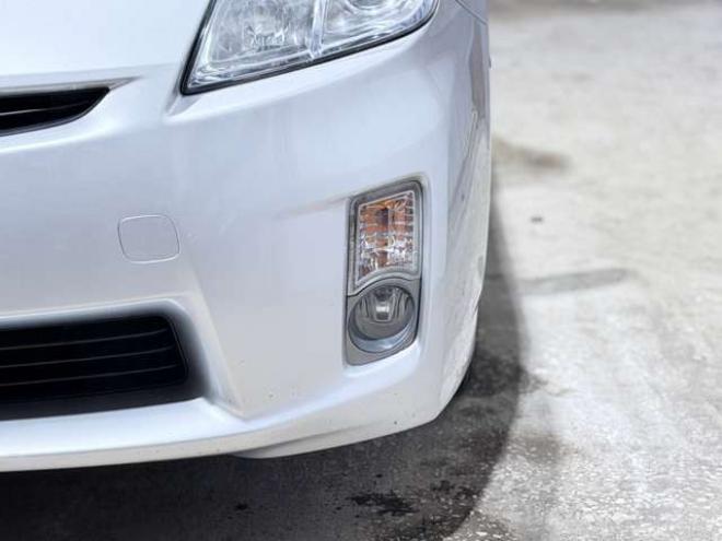 プリウス1.8 S　下廻防錆TVBカメETC夏冬タイヤ 2WD 1800