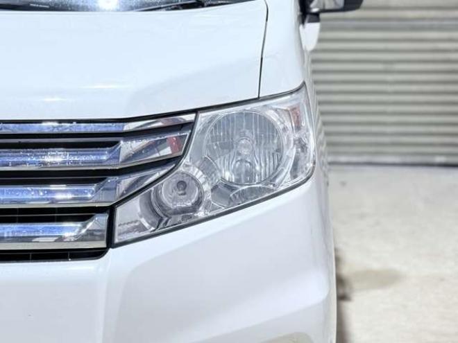 ステップワゴン2.0 G コンフォート セレクション 4WD　下廻防錆ナビBカメ 2000