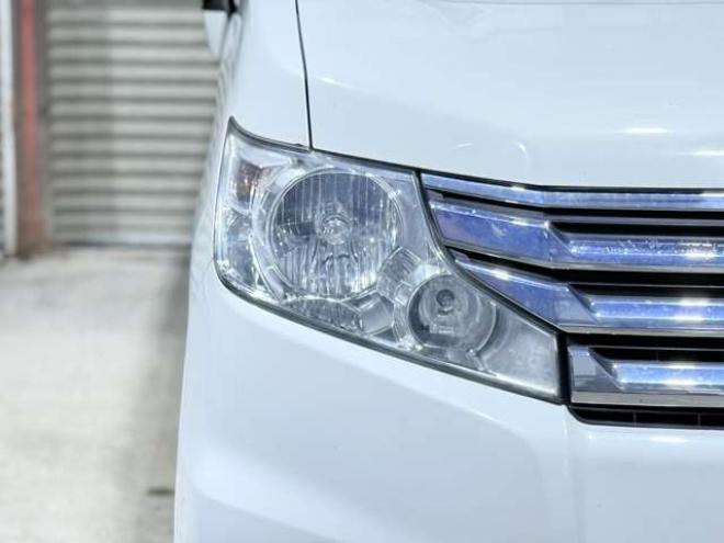 ステップワゴン2.0 G コンフォート セレクション 4WD　下廻防錆ナビBカメ 2000
