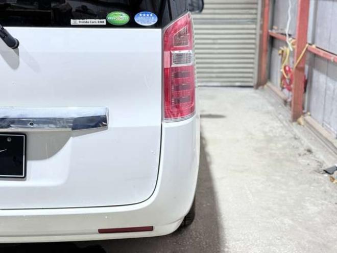 ステップワゴン2.0 G コンフォート セレクション 4WD　下廻防錆ナビBカメ 2000