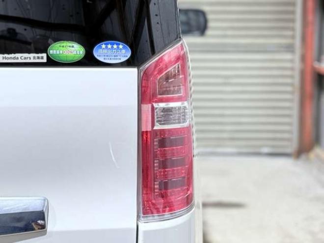 ステップワゴン2.0 G コンフォート セレクション 4WD　下廻防錆ナビBカメ 2000