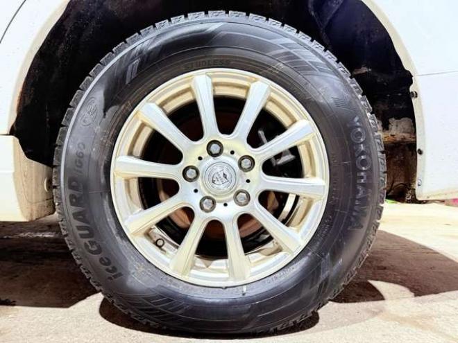 ステップワゴン2.0 G コンフォート セレクション 4WD　下廻防錆ナビBカメ 2000