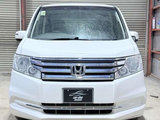 ステップワゴン2.0 G コンフォート セレクション 4WD　下廻防錆ナビBカメ 2000