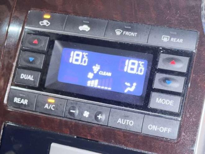 エルグランド3.5 350ハイウェイスター プレミアム 4WD　下廻防錆TVナビBカメ後席モニタETC 3500