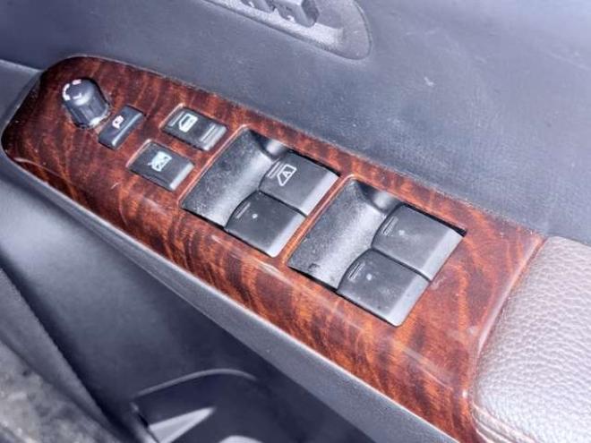 エルグランド3.5 350ハイウェイスター プレミアム 4WD　下廻防錆TVナビBカメ後席モニタETC 3500