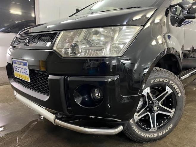 デリカＤ：５　Ｇパワーパッケージ　寒冷地仕様　ＷＥＤＳアドベンチャー１６インチＡＷ＋ＴＯＹＯオープンカントリーホワイトレター　純正１８ＡＷ＋スタッドレスタイヤ付　新品ＪＡＯＳブラックマッドガード　クラッツィオブラックシートカバー　両側パワースライドドア　ストラーダナビ（フルセグ地デジ　ＤＶＤ再生　Ｂｌｕｅｔｏｏｔｈ）＋バックカメラ　リアスポイラー　クルーズコントロール　スマートキー　パドルシフト　横滑り防止装置　盗難防止装置　リアヒーター　ＨＩＤ　ＥＴＣ 4WD 2400 5Dr