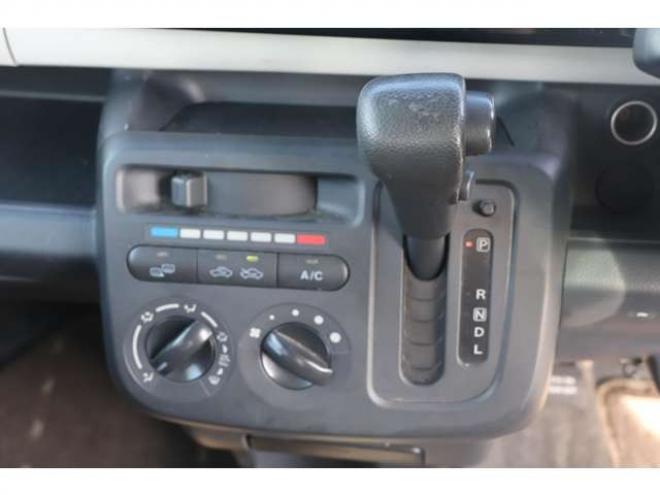 モコS FOUR 4WD　検2年　TV　ブルートゥース　自社　ローンカノウ 660