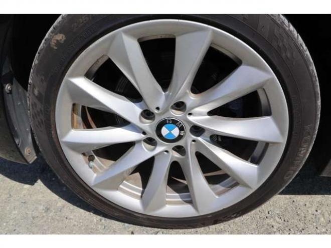BMW3シリーズ 320i　検R8/5　バックカメラ　自社　ローンカノウ 正規輸入車 2WD 2000