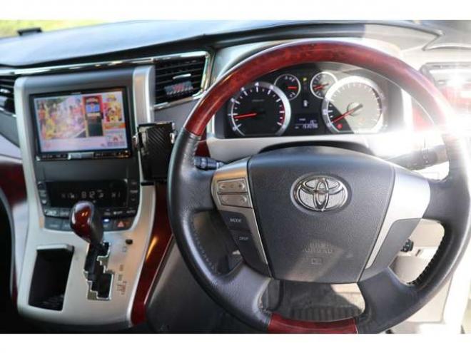 アルファード2.4 240S 4WD　検2年　バックモニター　ローダウン　両側電動スライドドア　社外ナビ　自社　ローンカノウ 2400