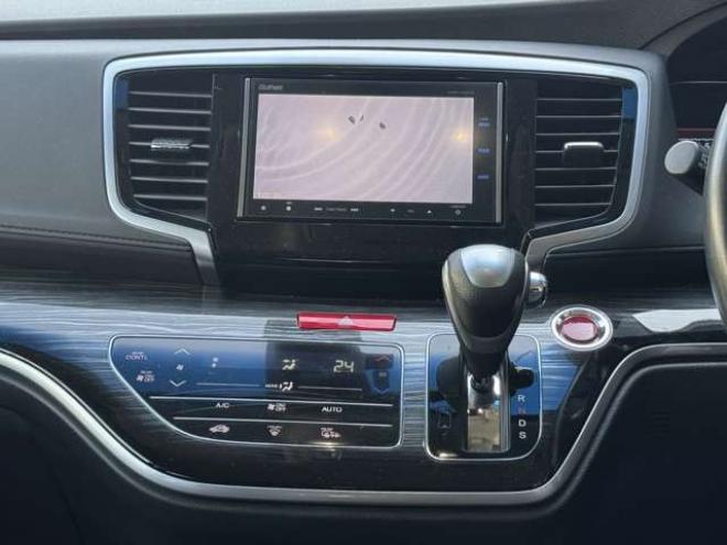オデッセイ2.4 アブソルート 4WD　両側Pスライド　ハーフレザー　ナビ　TV　Bカメラ　Bluetooth　夏冬タイヤ 2400