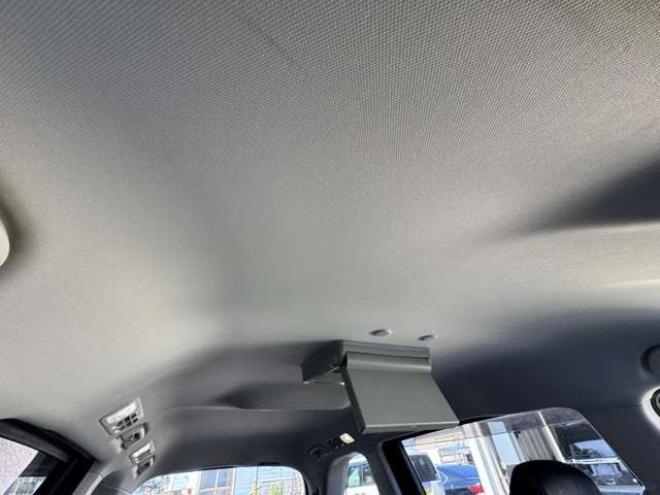 オデッセイ2.4 アブソルート 4WD　両側Pスライド　ハーフレザー　ナビ　TV　Bカメラ　Bluetooth　夏冬タイヤ 2400