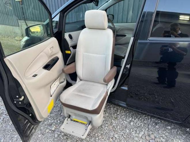 デイズX アンシャンテ 助手席スライドアップシート 4WD　ナビ　TV　全周囲カメラ　Bluetooth 福祉車両 660