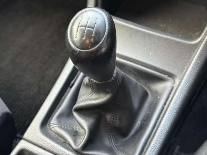 インプレッサスポーツ 1.6 i 4WD　5速　ナビ　TV　Bluetooth 1600