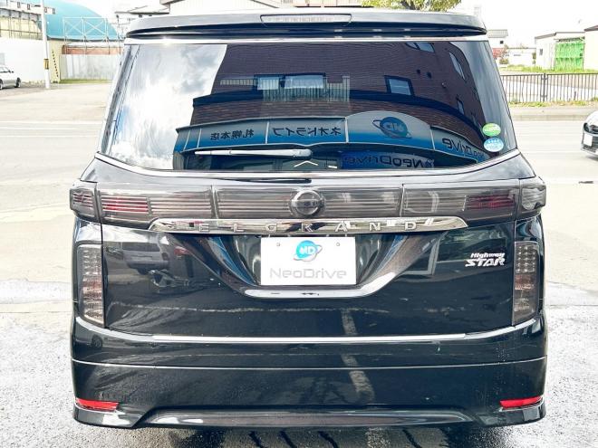エルグランド2.5 250ハイウェイスター プレミアム 4WD　ローンが不安な方＜優遇ローン＞本州仕入　寒冷地仕様　両側パワースライドドア　社外ナビ　フルセグTV 4WD