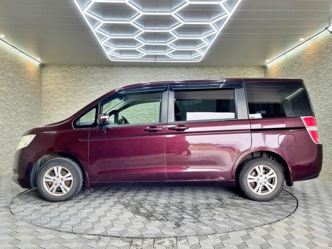 ステップワゴン2.0L 4WD 5年保証 スマキー 両側パワスラ 寒冷地仕様 禁煙 車検整備2年付