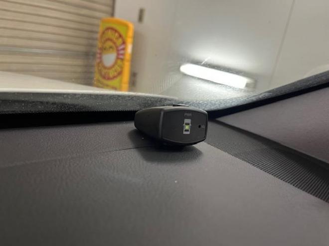 クラウンアスリートｉ－ＦＯＵＲ　後期型　本州仕入　ＷＡＫＯＳバリアスコーティング済　社外２０インチＡＷ　社外１７ＡＷ＋スタッドレスタイヤ付　純正ＨＤＤナビ（フルセグ地デジ　ＤＶＤ再生　Ｂｌｕｅｔｏｏｔｈオーディオ　ミュージックサーバー）＋バックカメラ　クルーズコントロール　前後コーナーセンサー　両席パワーシート　ＰＵＳＨスタート　スマートキー　横滑り防止装置　タイミングチェーン車　ＨＩＤ　ＥＴＣ 4WD 2500 4Dr