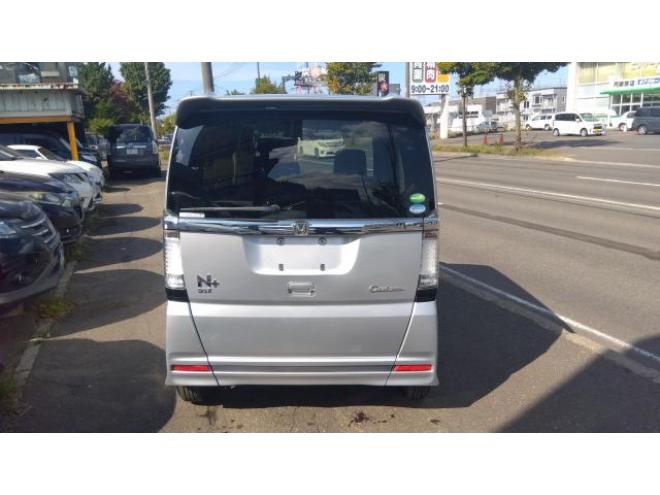 N-BOX+カスタム　G-L パッケージ　4WD 4WD 660 5Dr