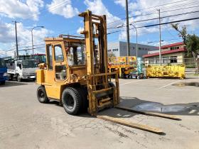 フォークリフト　コマツ　中古　FD35-4　建機
