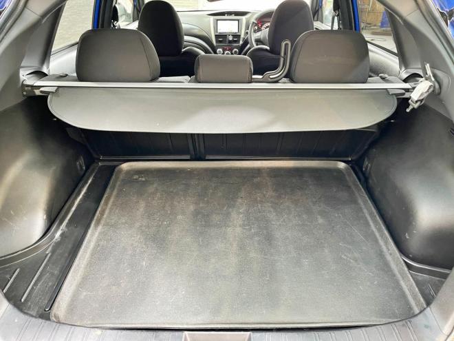 インプレッサワゴン1.5i-Sリミテッド 4WD 5年保証 ナビ タイベル替済 寒冷地仕様 禁煙 修復歴無