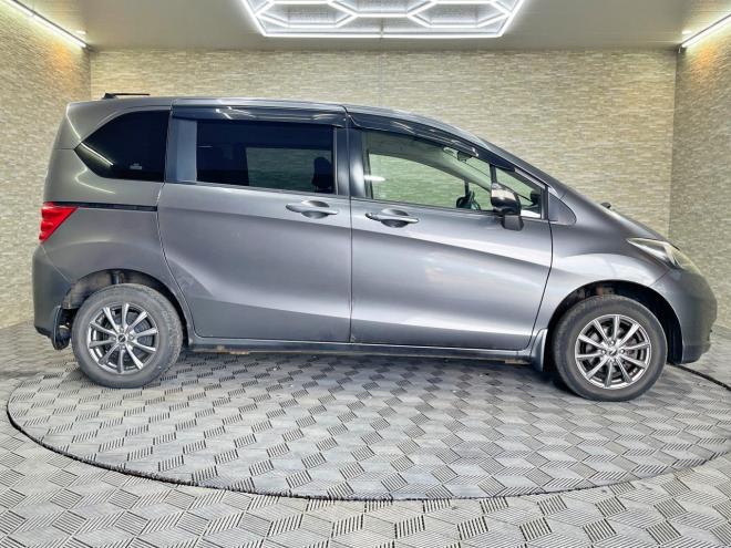 フリード1.5G Lパッケージ 4WD 5年保証 ナビTV パワスラ Bカメ ETC 寒冷地仕様 禁煙 車検整備2年付 修復歴無