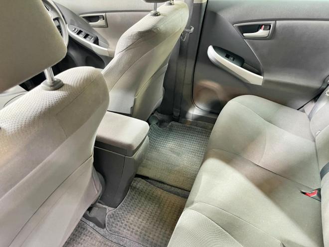 プリウス1.8S 5年保証 スマキー 寒冷地仕様 禁煙 車検整備2年付 修復歴無