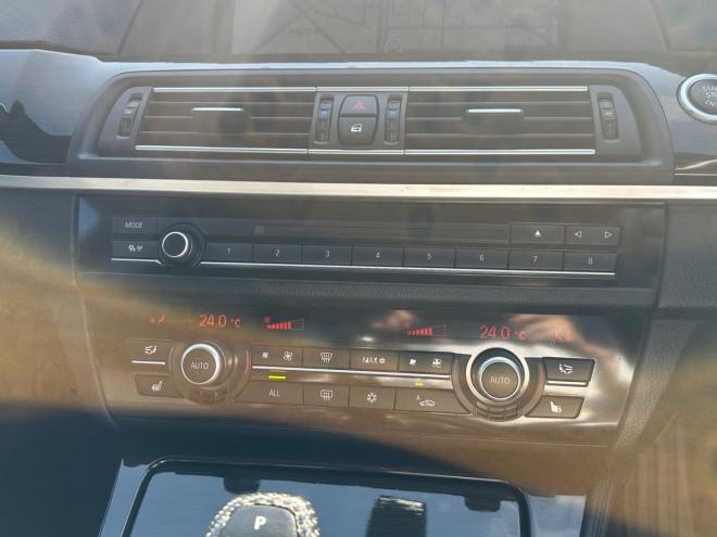 BMW535i Mスポーツパッケージ FR 3000 4Dr