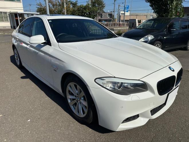 BMW535i Mスポーツパッケージ FR 3000 4Dr