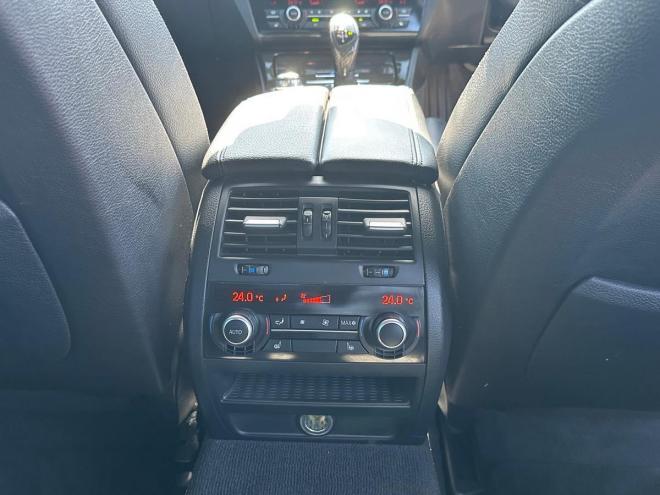 BMW535i Mスポーツパッケージ FR 3000 4Dr