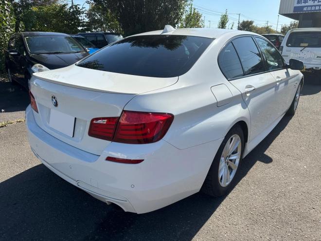 BMW535i Mスポーツパッケージ FR 3000 4Dr