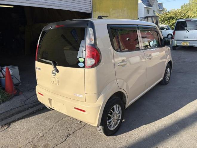モコ（特別価格車）S-four 4WD 660 5Dr