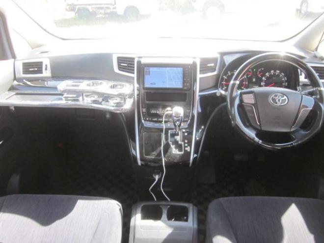 ヴェルファイア2.4 4WD 2400 5Dr