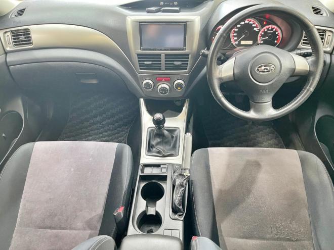 インプレッサ1.5i-S 4WD 5年保証 MT スマキー 寒冷地仕様 禁煙 車検整備2年付