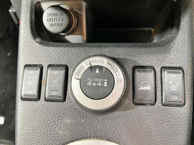 エクストレイル20Xtt 4WD 5年保証 スマキー ナビ Bカメ ETC シートヒーター 寒冷地仕様 禁煙 車検整備2年付 修復歴無