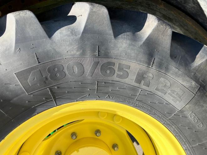 トラクタージョンディア　中古　JD6110R