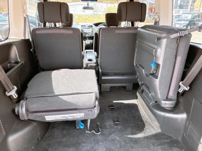 セレナ2.0ハイウェイスターVセレクション 4WD　ローンが不安な方＜優遇ローン＞1年保証　寒冷地仕様　両側パワースライド