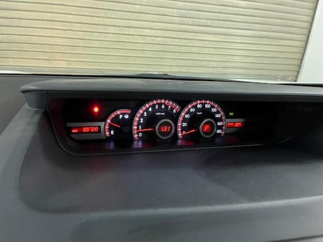 ヴォクシーＺＳ　キラメキⅡ　ワンオーナー　寒冷地仕様　禁煙車　ＷＡＫＯＳバリアスコーティング済　純正１６インチＡＷ　社外１６ＡＷ＋スタッドレスタイヤ付　両側パワースライドドア　純正ナビ（フルセグ地デジ　ＤＶＤ再生　Ｂｌｕｅｔｏｏｔｈ）＋バックカメラ　ドライブレコーダー　エンジンスターター　ＰＵＳＨスタート　スマートキー　パドルシフト　ＨＩＤヘッドライト　タイミングチェーン　ＥＴＣ 4WD 2000 5Dr