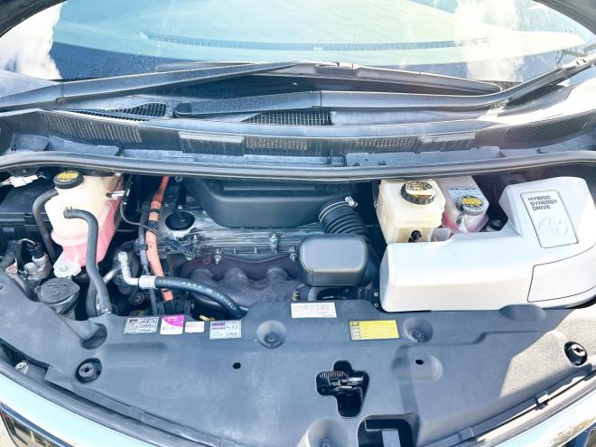 エスティマハイブリッドハイブリッド2.4アエラス 4WD　ローンが不安な方＜優遇ローン＞モデリスタエアロ　寒冷地仕様　両側パワースライドドア 4WD
