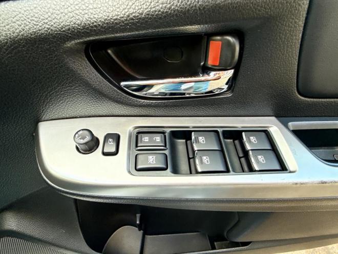 レヴォーグ2.0GT-Sアイサイト 4WD　ローンが不安な方＜優遇ローン＞本州仕入 STIスポイラー　ターボ車　社外ナビ　フルセグTV 4WD