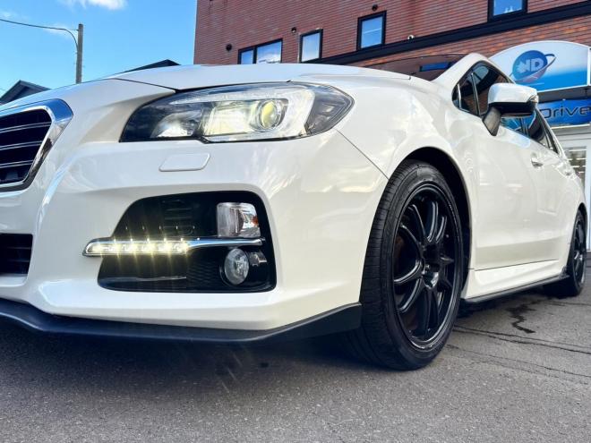 レヴォーグ2.0GT-Sアイサイト 4WD　ローンが不安な方＜優遇ローン＞本州仕入 STIスポイラー　ターボ車　社外ナビ　フルセグTV 4WD