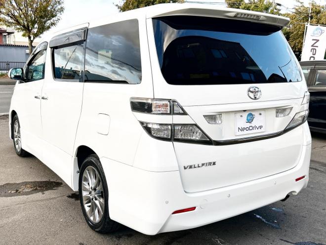 ヴェルファイア2.4ZプラチナセレクションⅡ 4WD　ローンが不安な方＜優遇ローン＞両側パワースライドドア　純正ナビ　バックカメラ 4WD