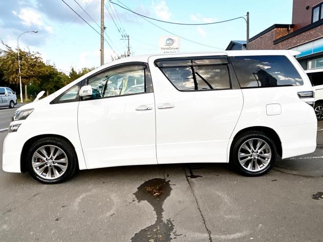 ヴェルファイア2.4ZプラチナセレクションⅡ 4WD　ローンが不安な方＜優遇ローン＞両側パワースライドドア　純正ナビ　バックカメラ 4WD